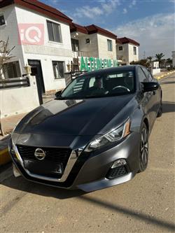 نيسان ألتيما